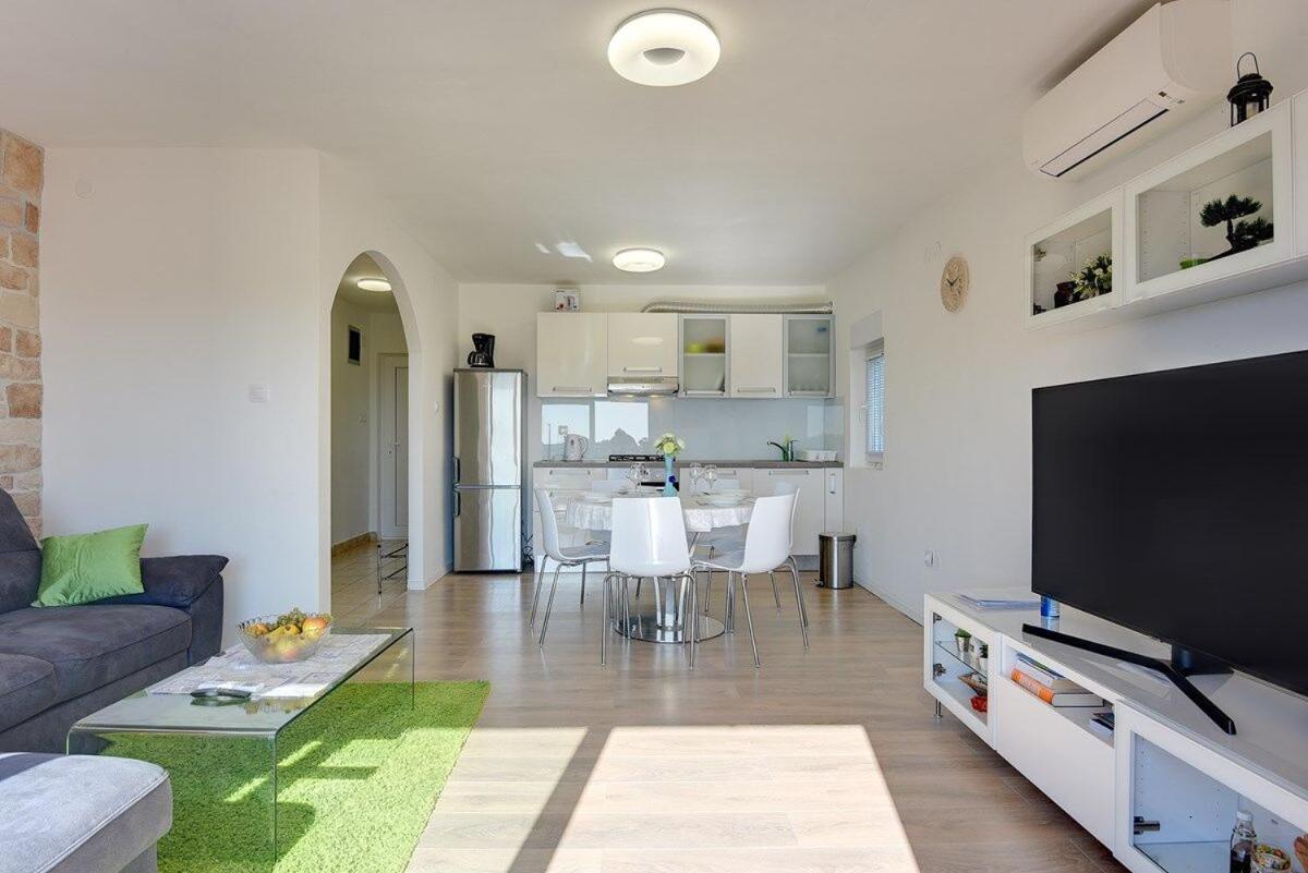 Apartment Zajec بريمونتيرا المظهر الخارجي الصورة