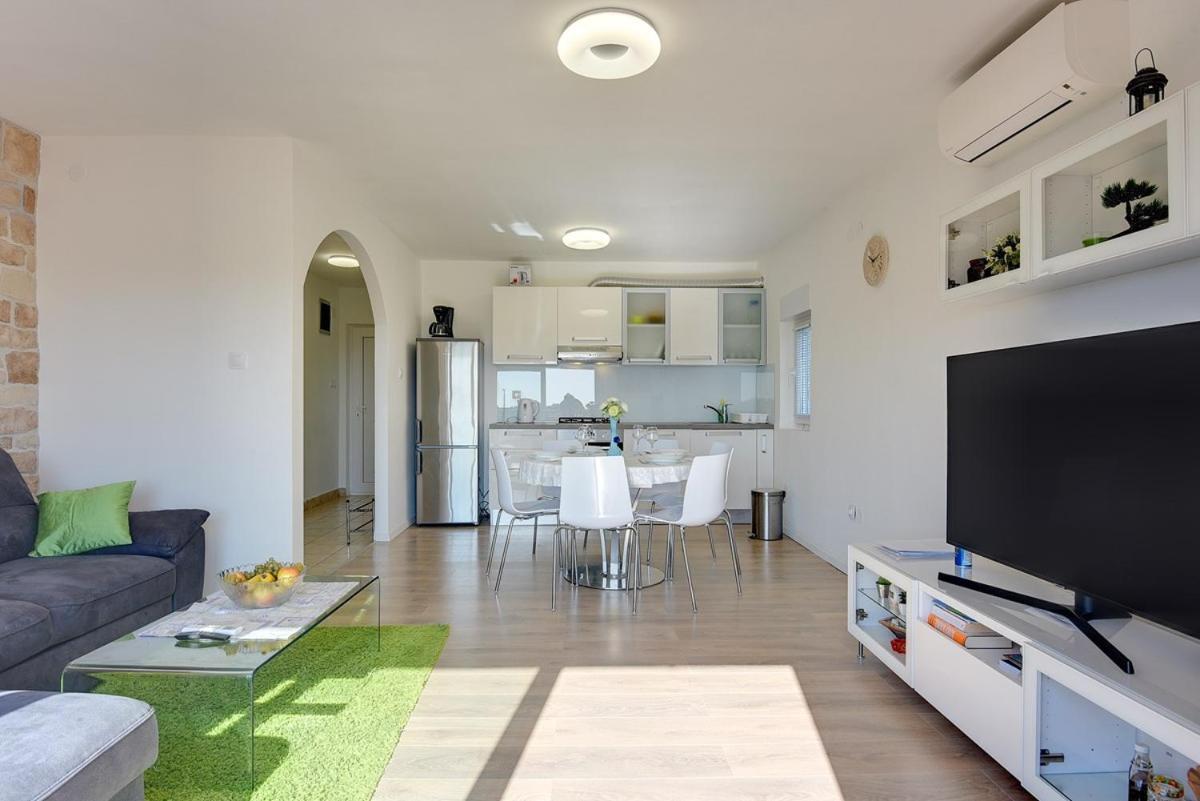 Apartment Zajec بريمونتيرا المظهر الخارجي الصورة