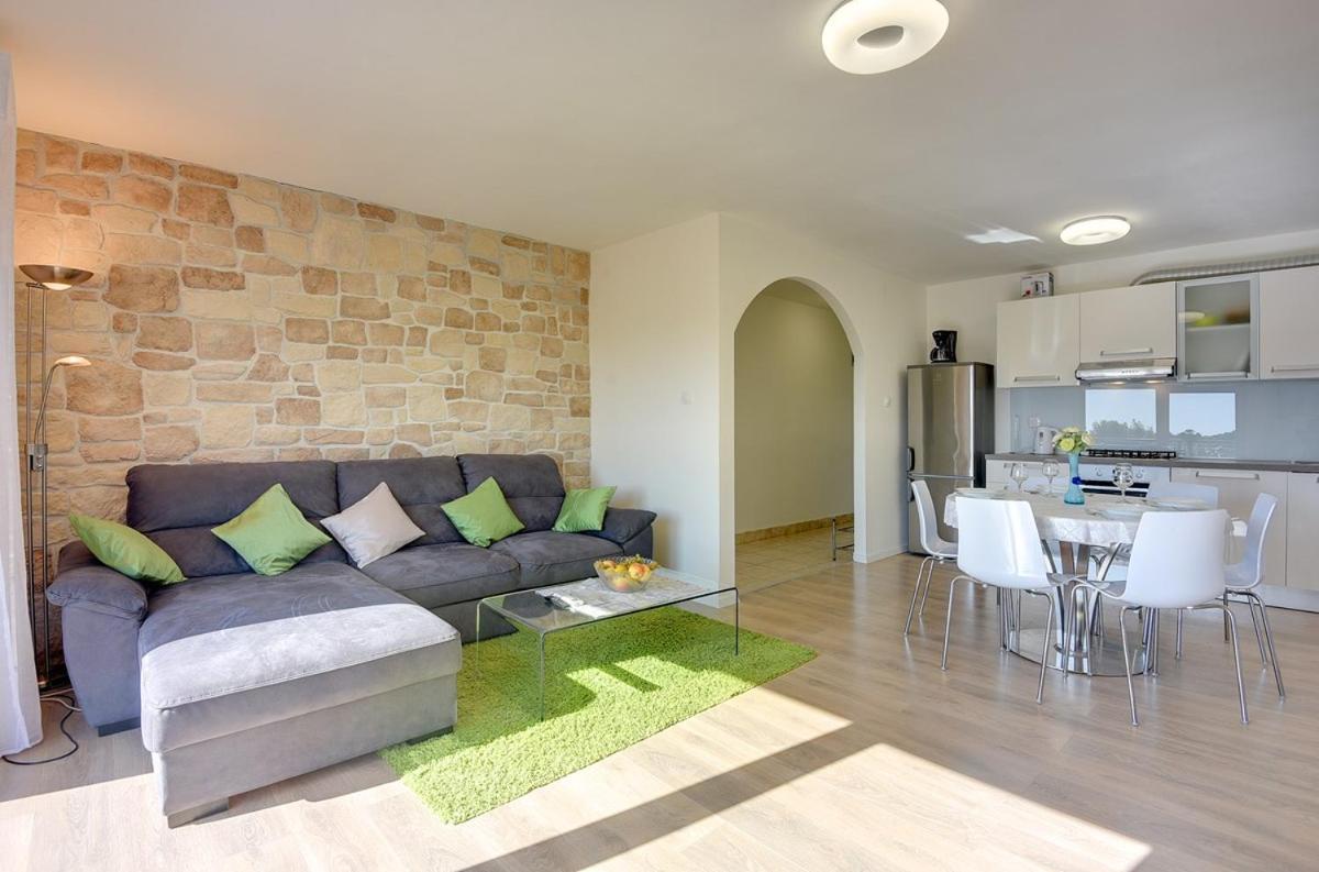 Apartment Zajec بريمونتيرا المظهر الخارجي الصورة